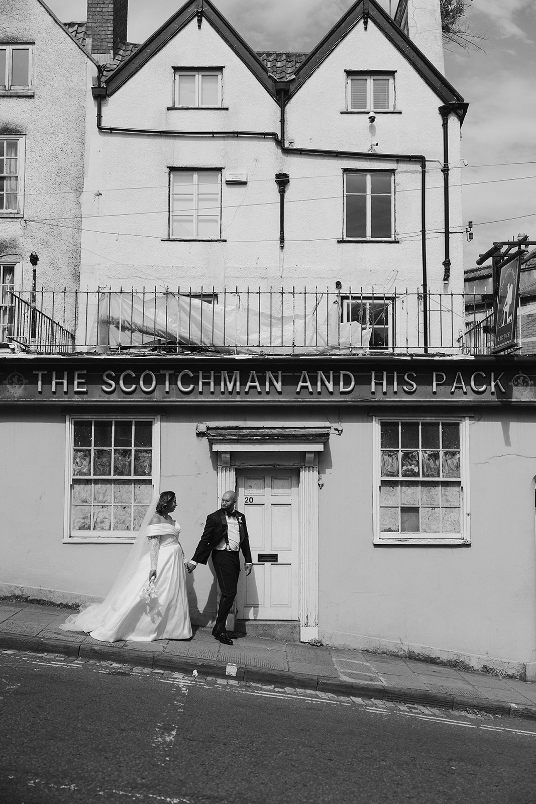 A Chic Wedding At The Mount Without